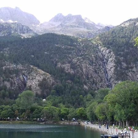 El Refugio De Tena - Tucasaenlospirineos Escarrilla Eksteriør billede